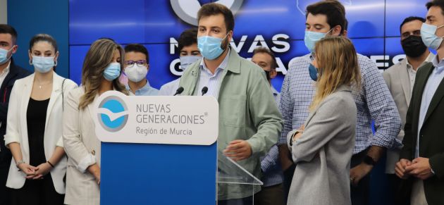 Landáburu: “La directora del INJUVE debería tomar ejemplo de las políticas de López Miras que nos ayudan a que no dependamos del Esta
