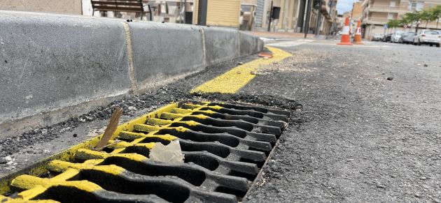 El Partido Popular pide soluciones para los vecinos que les ha entrado agua en las viviendas de la calle Murcia