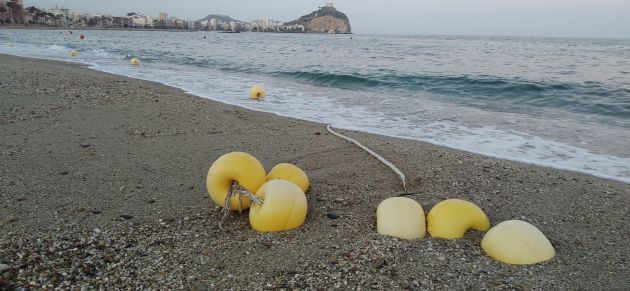 Los canales de nado de Ãguilas necesitan un mantenimiento frecuente para dar seguridad a sus usuarios