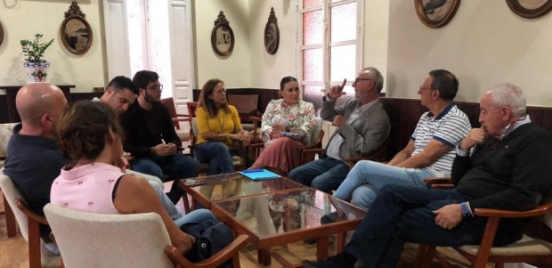 Reverte: â€œLos colectivos culturales serÃ¡n una prioridad para el PP de Ãguilas porque su labor es fundamental en la sociedadâ