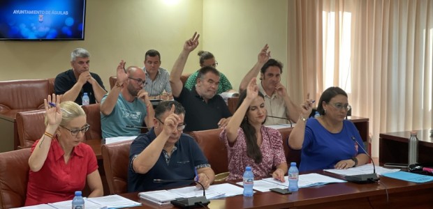 La primera medida del Gobierno de Mari Carmen Moreno ha sido el aumento del sueldo de la alcaldesa y de los concejales liberados en un 5%