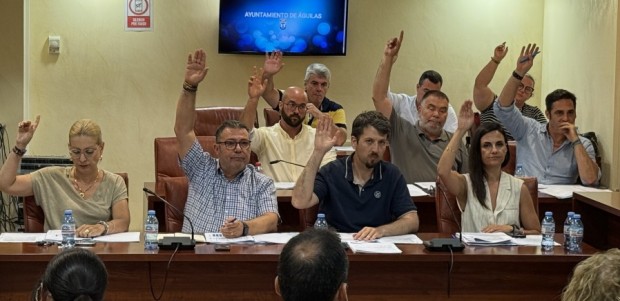 El Partido Popular de Águilas propone ampliar y modernizar el alumbrado público del municipio y el PSOE lo rechaza