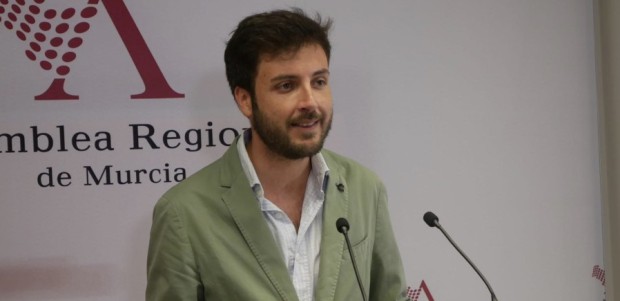 Landáburu: “El PSOE intenta sacar rédito político sembrando dudas sobre una intervención ejemplar de los bomberos de Águilas”